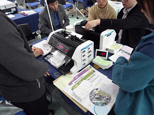 “실전처럼” 광산구선관위 모의개표 훈련 