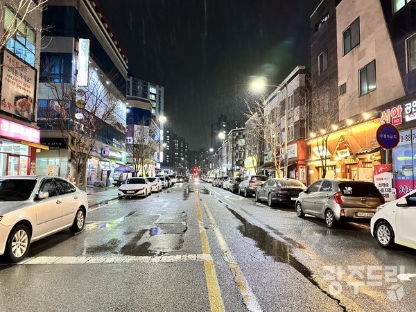 광주 대학 상권 쇠락...개강도 역부족