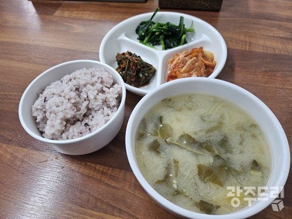 [추운 계절 따순 한끼] 1000원의 기적 해뜨는 식당