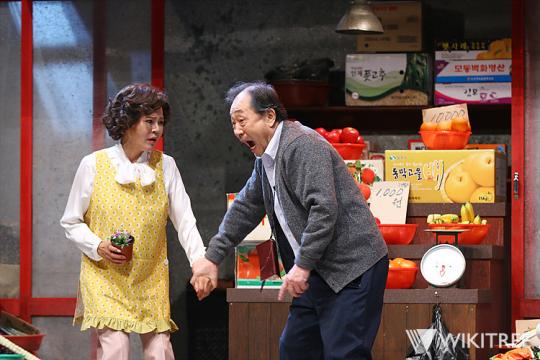 추석 부모님 선물로 강추, 신구·손숙 주연 연극 장수상회