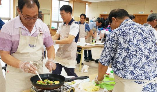 광양시보건소, 6개면 ‘요리하는 요남자’ 요리 교실 운영