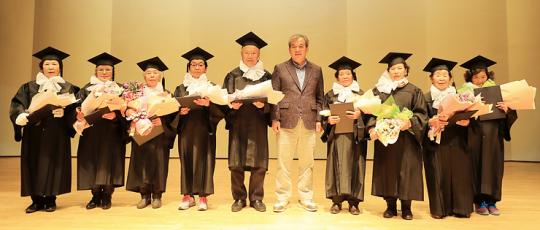 곡성군, 앎의 기쁨으로 함께했던 성인문해반 3년 아쉬운 졸업