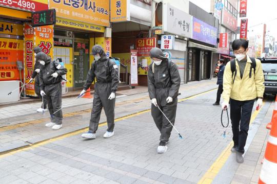광주시 동구, 충장동에서  민‧관‧군 합동 방역소독 실시