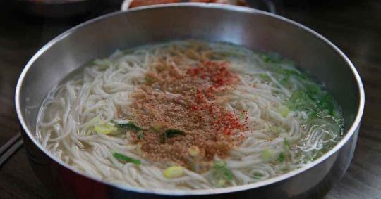 대구 2천 원 잔치국수, 화제의 맛집 위치는?
