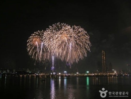 서울 세계불꽃축제, 최고 명당은…노량진, 대방동, 사육신 공원