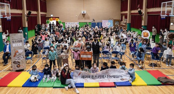 [유통가 Weekly] GS25 김밥 리뉴얼·성수동 햇반 팝업·스타필드 할로윈·프레시지-컬리 간편식 30%할인 등