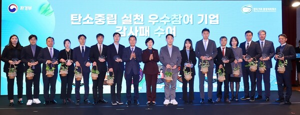 [식품가 투데이] 배스킨라빈스, 아이스크림 케이크 28% 할인 外