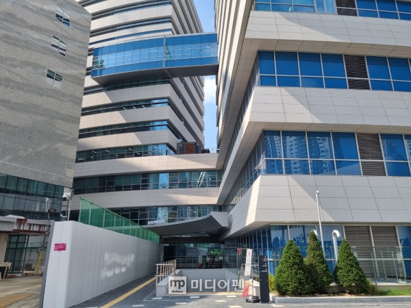 경기도 노동자 작업복 블루밍 세탁소 안산·시흥에 오픈