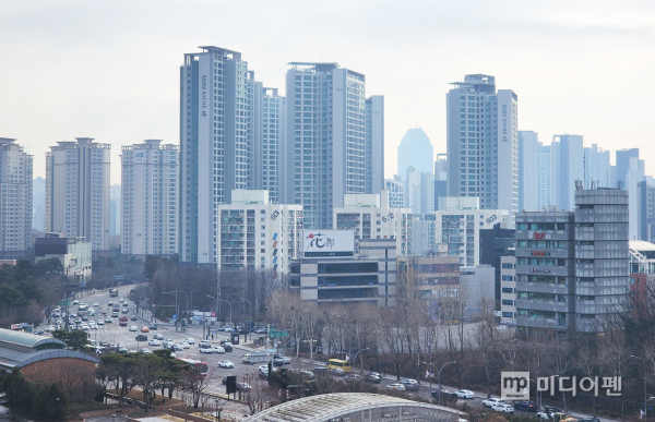 국내 기업들, 오피스 시장 큰 손 부상