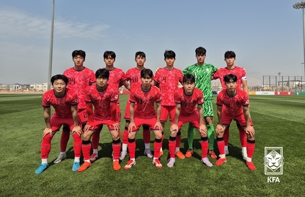 U-17 축구대표팀, 해트트릭 국제대회서 호주에 1-2 패배…정희정 동점골 빛 바래