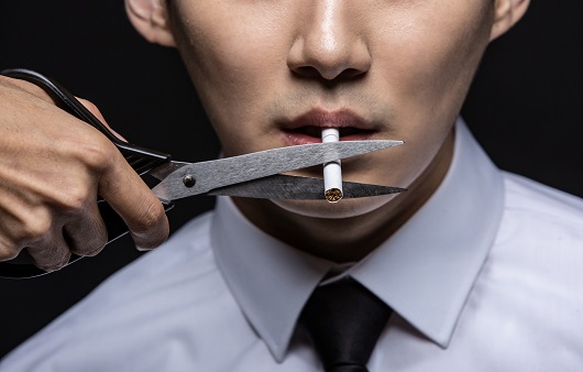 ‘금연’, 빠를수록 ‘폐암·심뇌혈관질환’ 위험 이 정도까지 떨어뜨린다?
