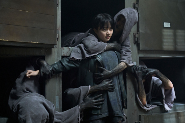 부산행 이후 만든 족족 망한 연상호, 방법: 재차의는 어떤가