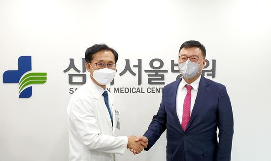 고도일 서울시병원회장, 양거승 삼육서울병원장과 환담