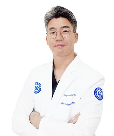 겨울철 더 심해지는 오십견, 관절내시경 통해 증상 호전 가능