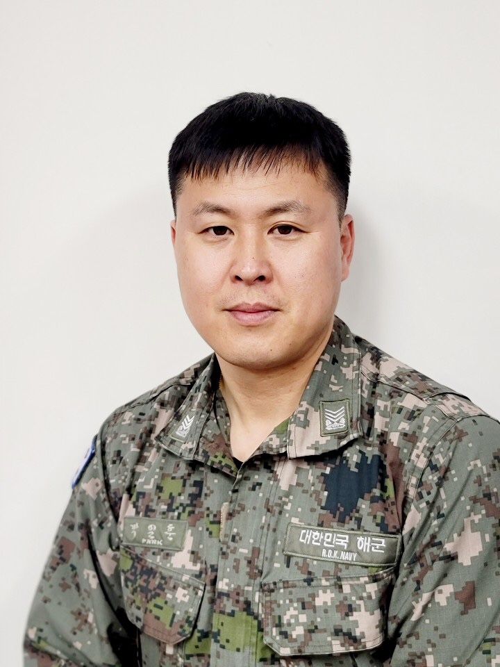 ‘그리운 나의 동기’ 고(故) 박경수 상사에게