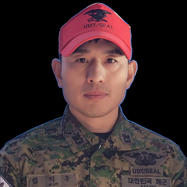[해군특수전전단 김덕우 원사] 아덴만 여명작전, 그날의 기억