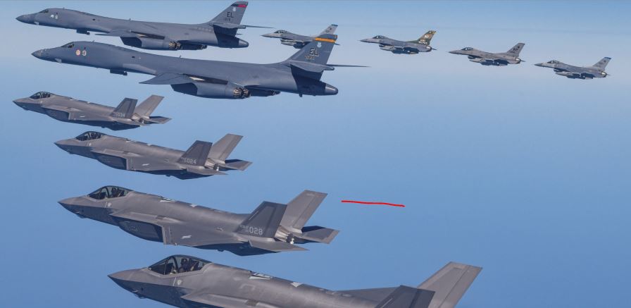미 전략폭격기 B-1B 랜서 한반도 전개 연합공중훈련