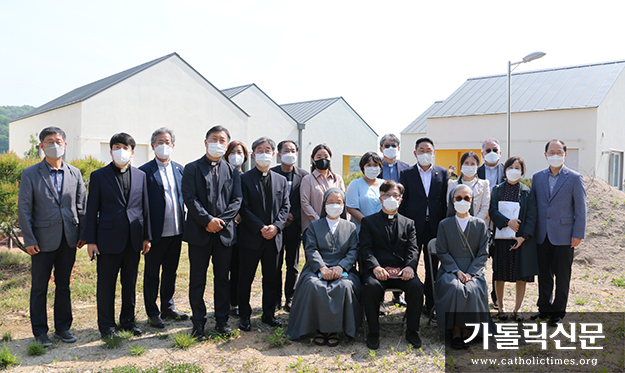 수원교구 사회복지회, 장애인 공동생활가정 ‘별빛누리’ 축복