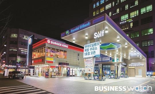 기름만 넣나요?..살 길 찾는 주유소