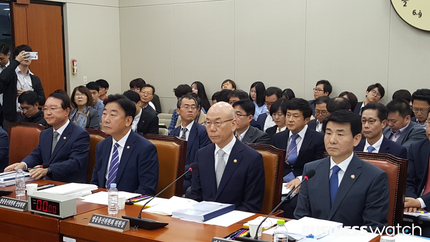  [방통위 국감]공영방송 정상화 논쟁 정책현안 뒷전 