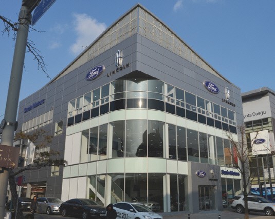 [더벨]극동유화 오너家, 짭짤한 수입차 사업