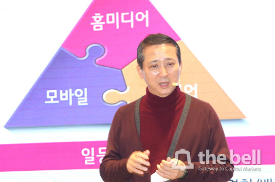 [더벨]권영수 부회장, AI 스마트홈 현장 점검
