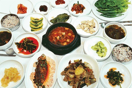 [당찬 맛집을 찾아서](77)도남동 이모네한식
