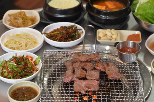 [당찬 맛집을 찾아서](110)제주시 이도2동 떠벌이네 연탄구이