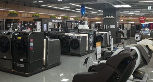 롯데하이마트 신제주점 초대형 매장 오픈 준비