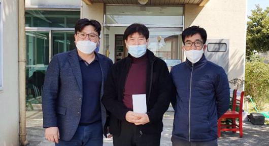 (주)정이엔지 어르신 돌봄 후원금 전달