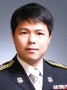[열린마당] 인맥으로 일하지 않는다