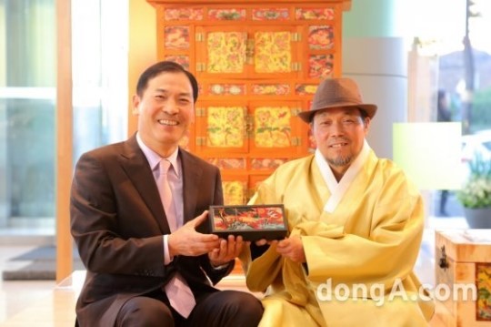 도요타, 아발론과 무형문화재 접목 “화각공예 특별 전시”
