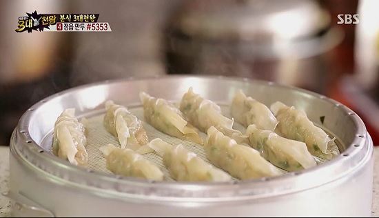 백종원의 3대천왕 바삭 촉촉한 정읍 솜씨만두.. 비빔국수에 만두를 함께