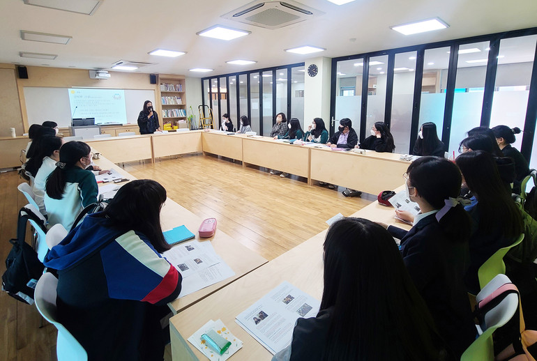 공주대 공주학연구원, 공주여중과 구술채록 프로그램 운영