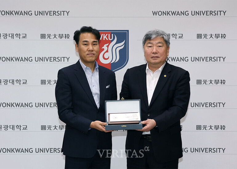 메디센 유한회사 유희섭 대표이사, 원광대 발전기금 기탁