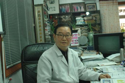 김연길 김내과 원장, 올해의 신한국인 대상 수상