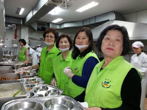 인후1동 사랑의 울타리봉사단 배식봉사