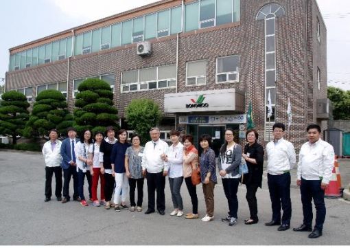 (주)동우 신유통 파견 근무사원 (주)참프레 공장 견학
