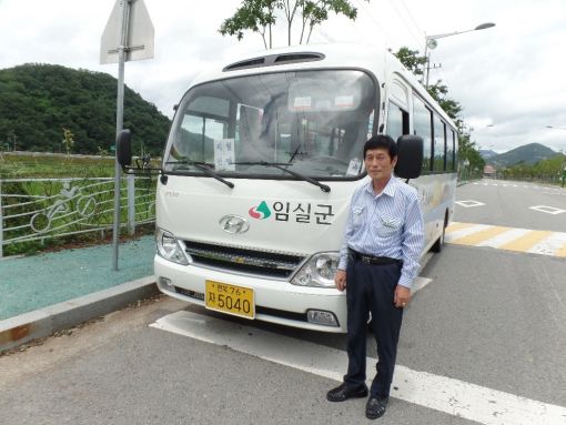 승객을 가족처럼 모시는 행복버스 기사 화제