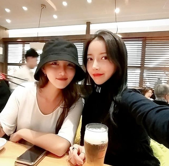 마마무로 데뷔할 뻔? 쇼핑몰 CEO 최수정, 마마무 화사 친한 언니로 특급인연