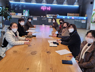 지역주민과 함께 공동체 사업 꾸리는 사회적경제 기업…협동조합 소소한방아실·팔복예술 사회적협동조합