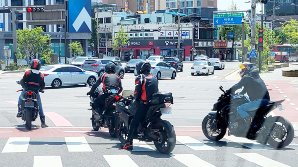 도로위 무법자 이륜차(오토바이)소음민원 골머리