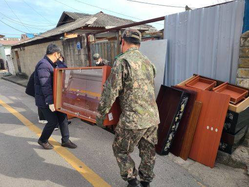 전주시 중앙동 지사협, 저장강박증 가구 주거환경개선