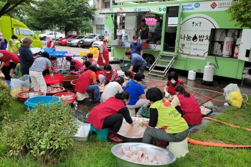 참좋은사람들 사랑나눔공동체, 건강한 여름나기 삼계탕 나눔 봉사