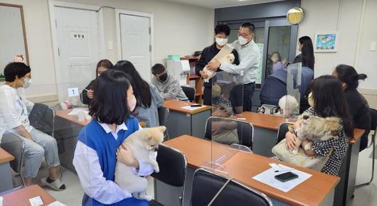 정욱 더펫하우스협동조합 대표 “반려동물 잘 몰라서 버리는 일은 없어야죠”