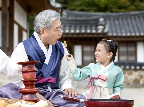 명절 후 턱관절 장애 위험성 커져... 발생 원인은?