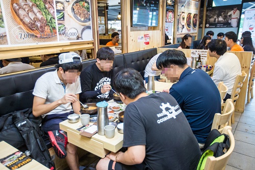 더진국, 다가오는 여름 대비 반반한 냉면 & 반반한 국밥 메뉴 선봬