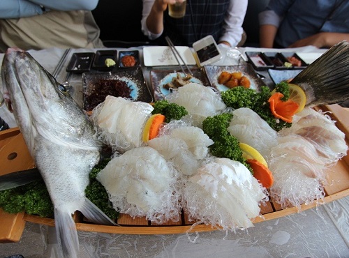 통영맛집 해원횟집, 가성비 좋은 싱싱한 활어회 제공