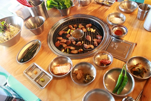 월정리맛집 흑돼지전문점 곱들락, 검증된 먹거리 제공