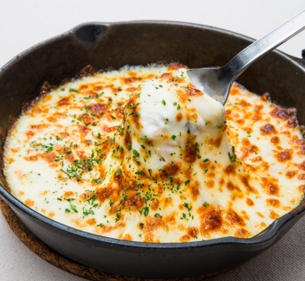 강남역맛집 매우매오, 매콤한 소스에 중독성 있는 매운갈비찜 선보여
